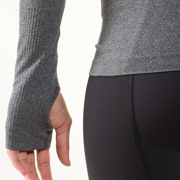 Lululemon Run Swiftly Tech 1/2 Zip First Release Heathered Black - Picture 10 of 15